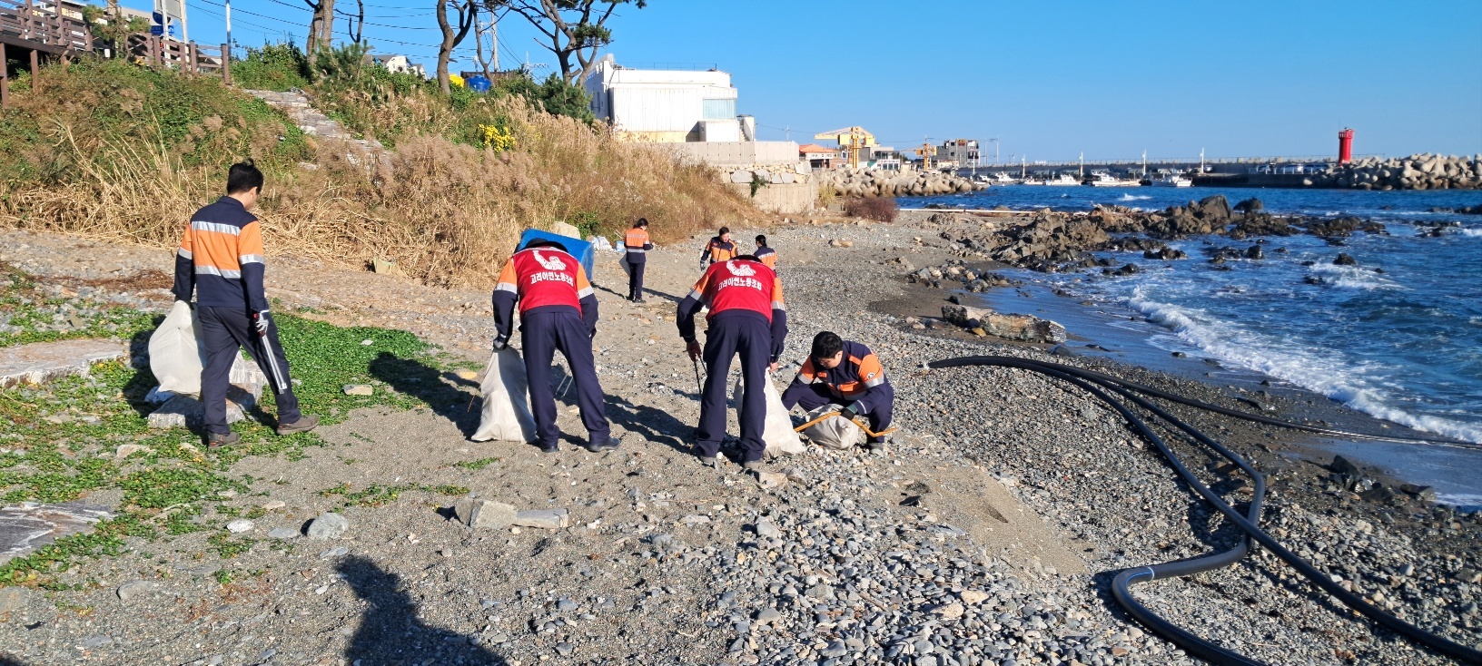 평동해변 정화활동은 고려아연과 함께 12