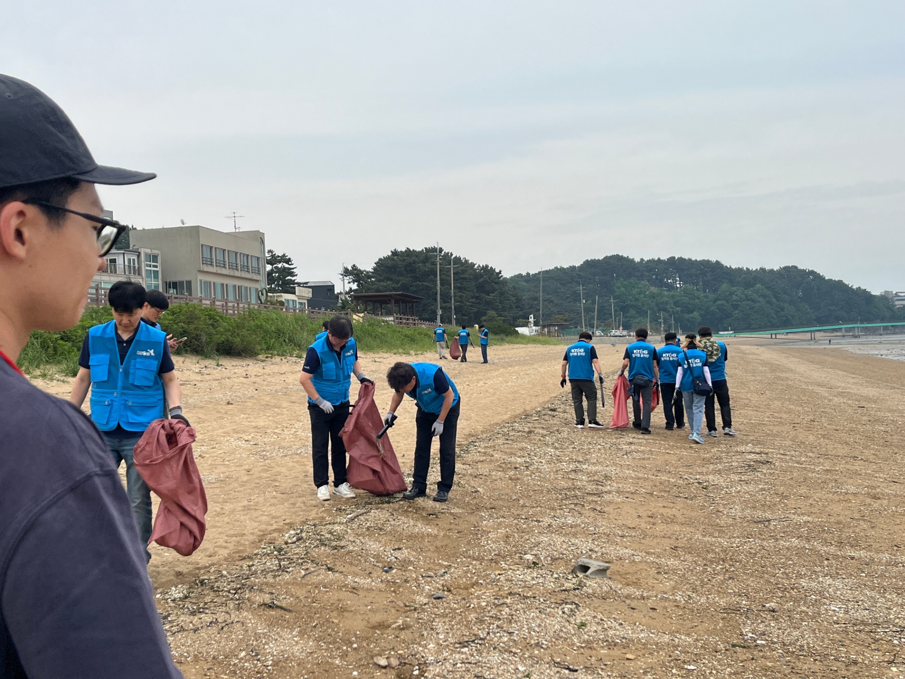 드럼통은 굴러굴러 버리고, 지구와는 둥글게 살아가자 5