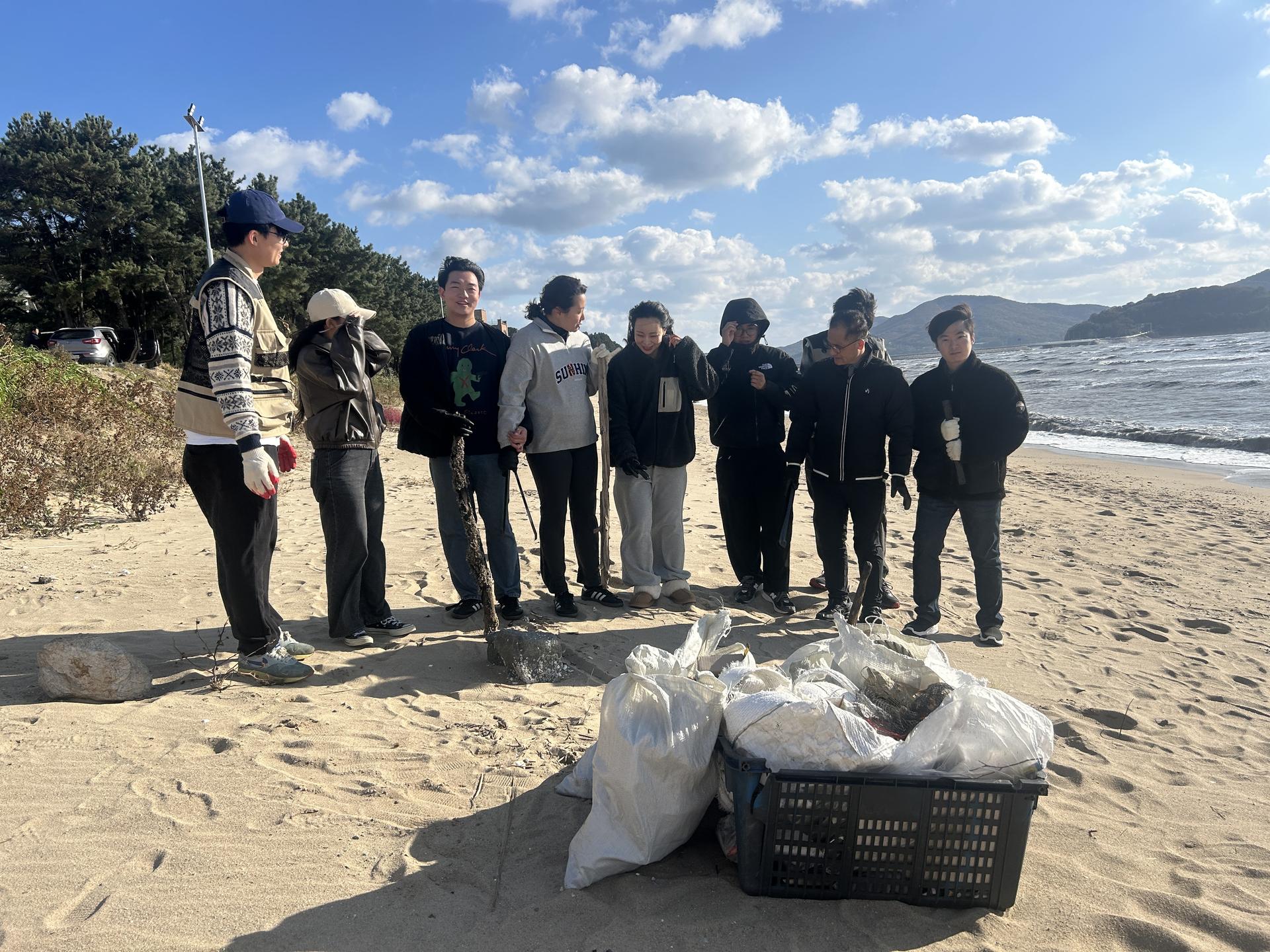 주변 사람들의 따뜻함으로 채우는 해봄 활동 24