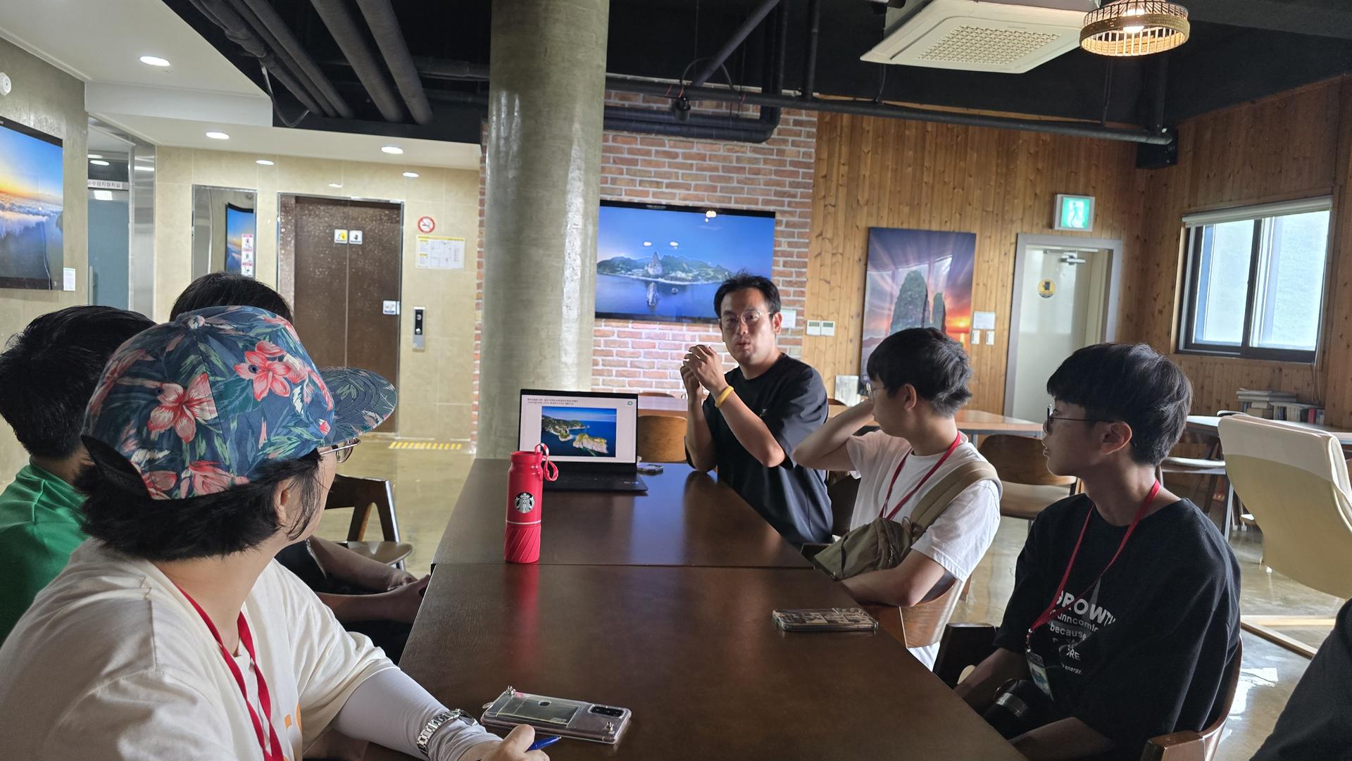 활동 현장 기록