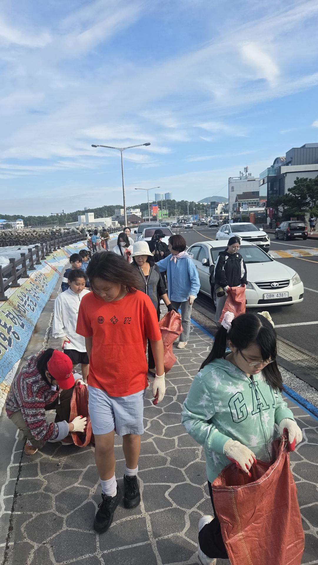 깨끗한 바다에 갑자기 분위기 폐 어구, 폐 어구 표류기.. 20