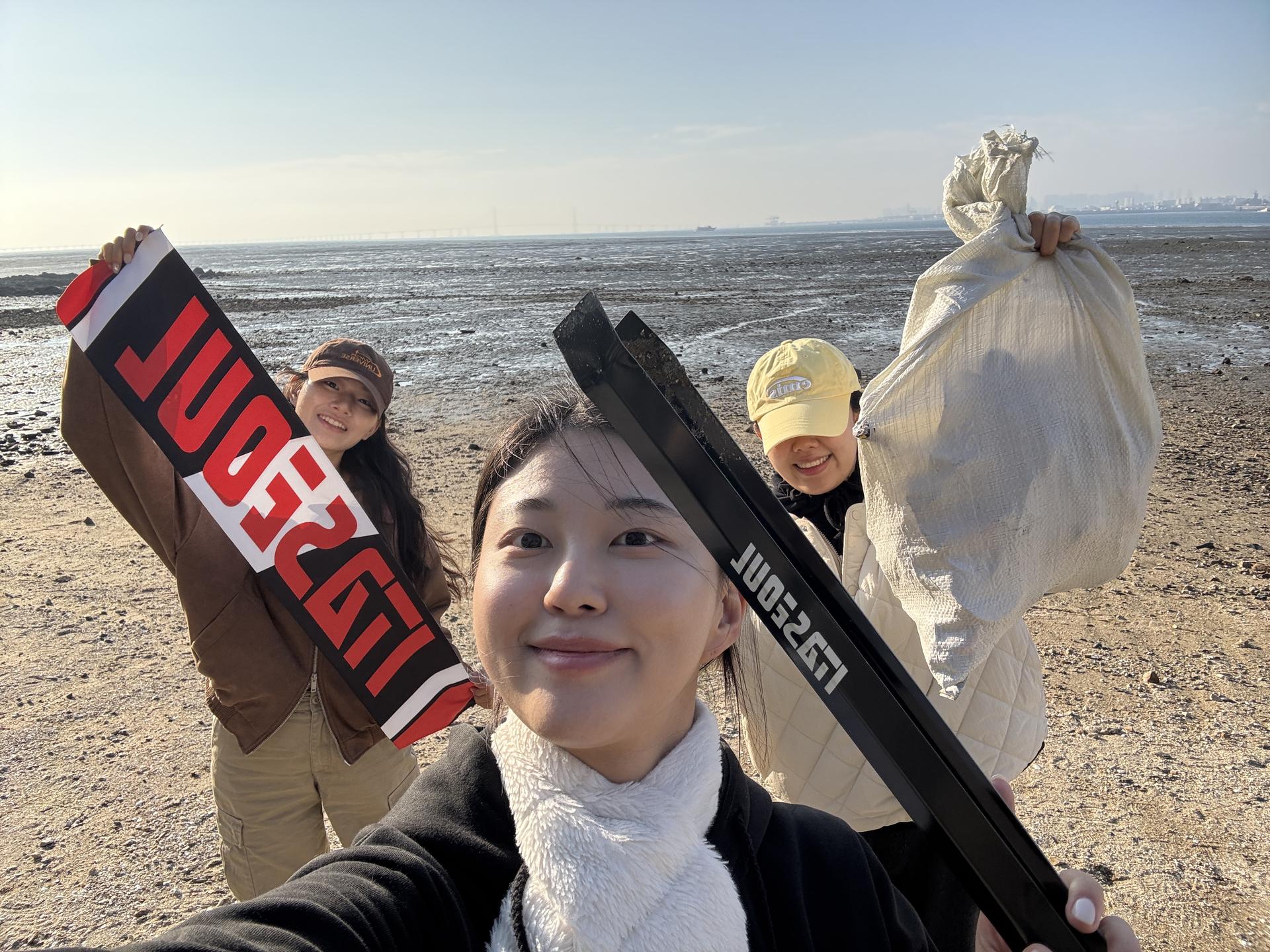 캠핑장 옆 해변도 푸르게!!! 10