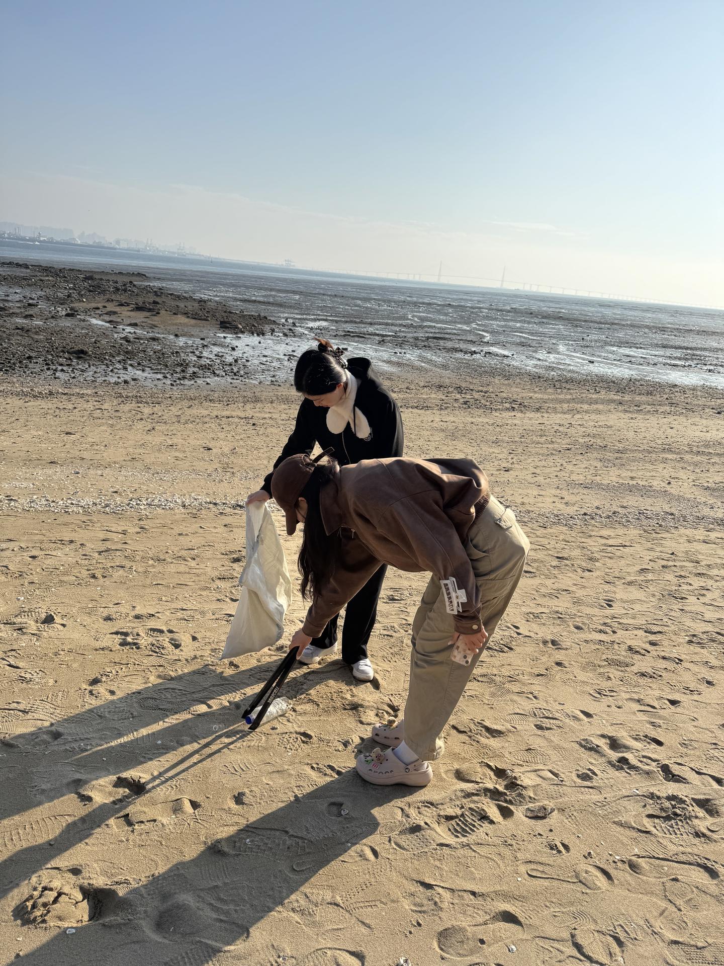 캠핑장 옆 해변도 푸르게!!! 17