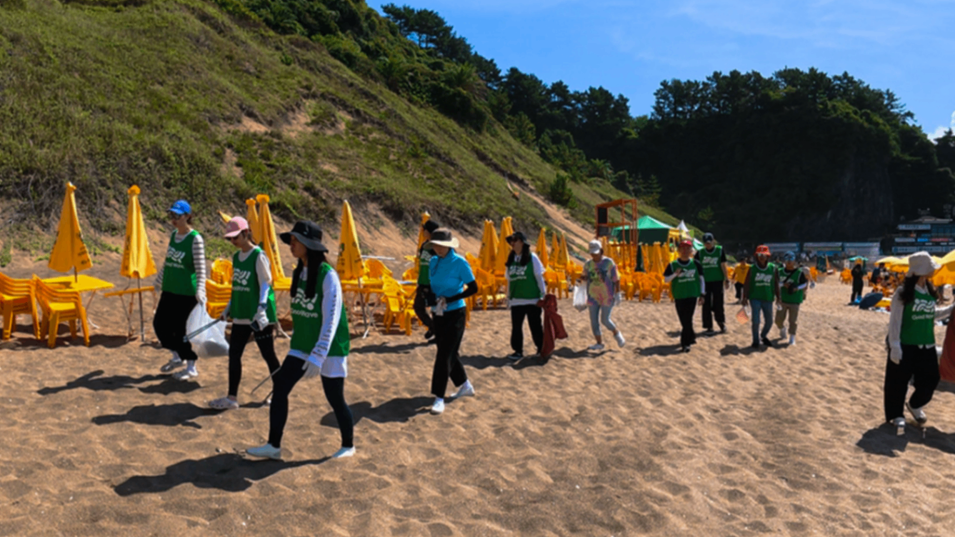 뜨거운 태양아래 바다를 위해 흘린 소중한 땀방울 6