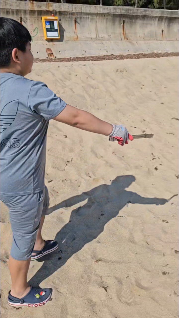 “깨끗해 보였지만, 우리는 그 안을 보았다” 6