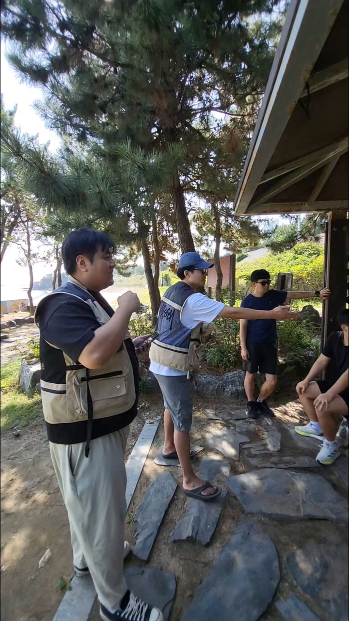 “깨끗해 보였지만, 우리는 그 안을 보았다” 2